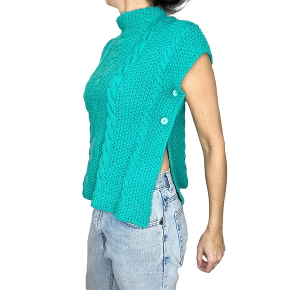 Hand knit turquoise boxy side slit mock neck short sleeve sweater - Picture 1 of 10